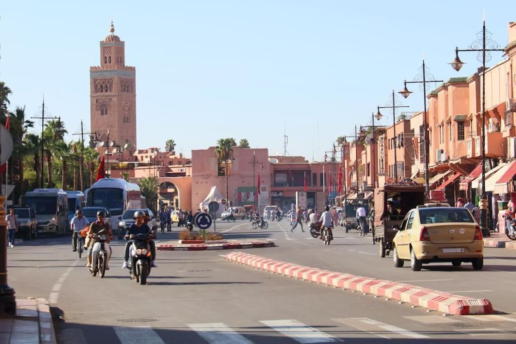 Riad En Exlusivite A 5Min De La Place Jamaa El Fna Villa Marrakesh Bagian luar foto